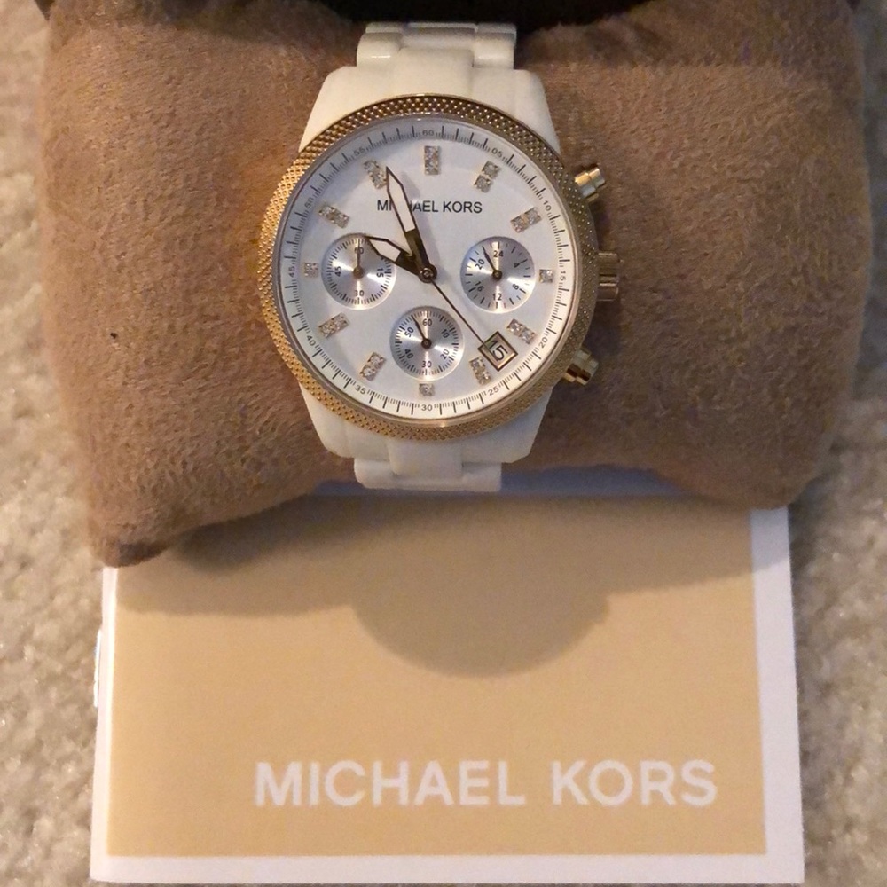 Michael Kors MK5161 runway ceramic white watch
